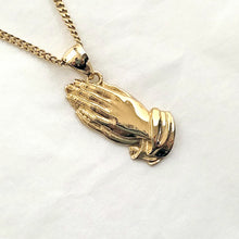 Load image into Gallery viewer, 14k 18k gold praying hands pendant necklace for men and women
